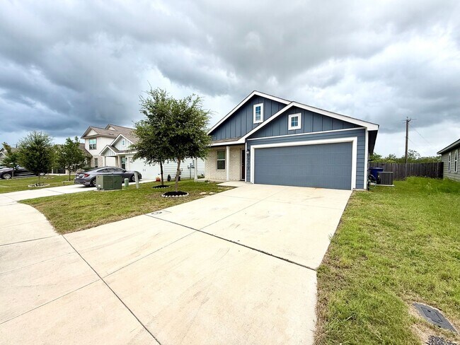 Foto del edificio - Gorgeous 3-bedroom, 2 Bathroom, Minutes from Randolph AFB