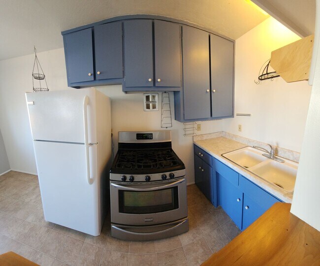 Foto del edificio - Quaint 2 bedroom 1 bath in quiet neighborhood