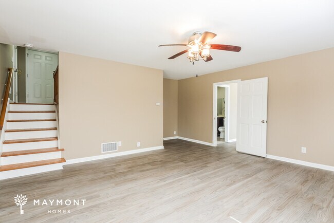 Foto del edificio - Spacious 4 Bedroom Home