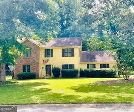 Building Photo - 4980 Whitewater Dr