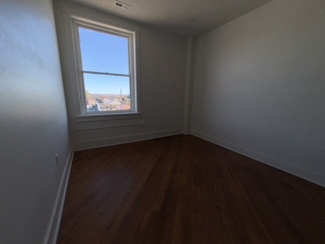 Foto del edificio - 901 Fifth St