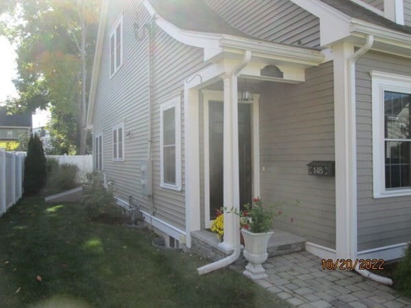 Building Photo - 147 Lowell St