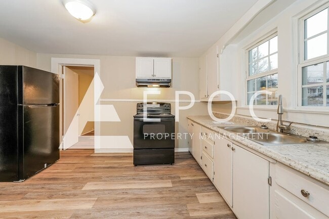 Foto del edificio - 2943 Broadbay Dr