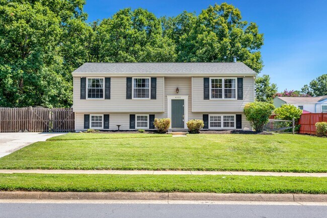 Foto del edificio - 4522 Cub Run Rd