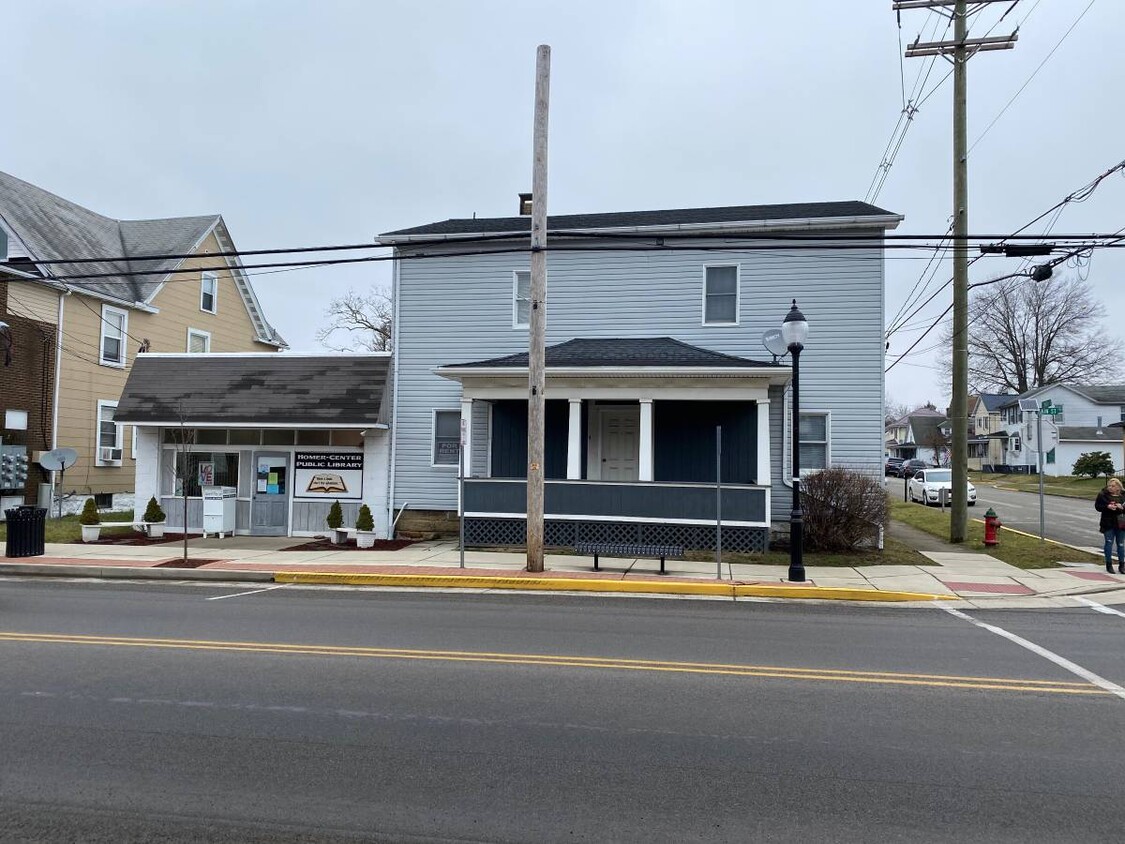 front - top unit - 4 N Main St