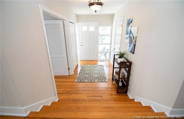 Building Photo - 816 Azalea Dr