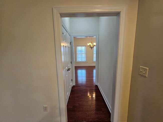 Foto del edificio - 2953 Tub Mill Pond Rd