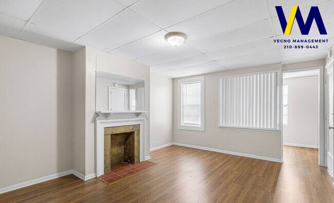 Building Photo - 1701 8th St