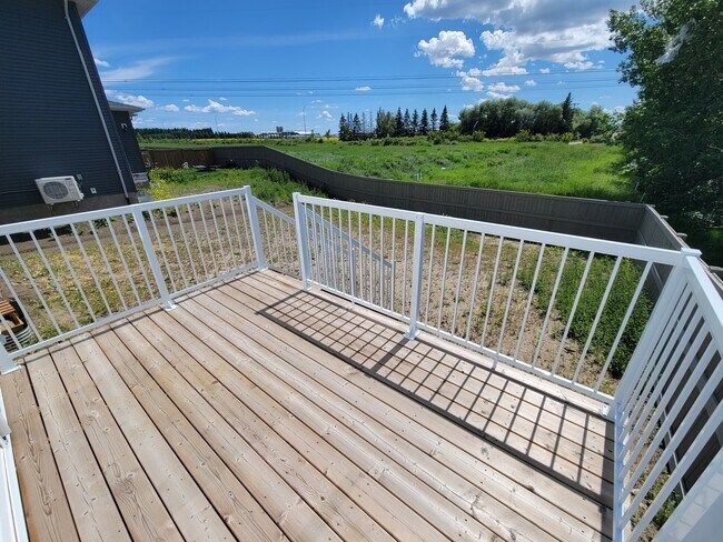 Building Photo - 8887 Carson Way SW