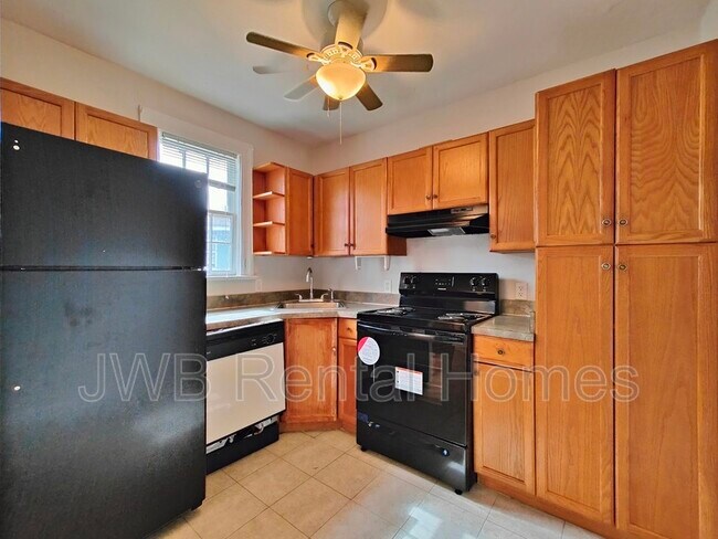 Foto del edificio - 1314 Landon Ave
