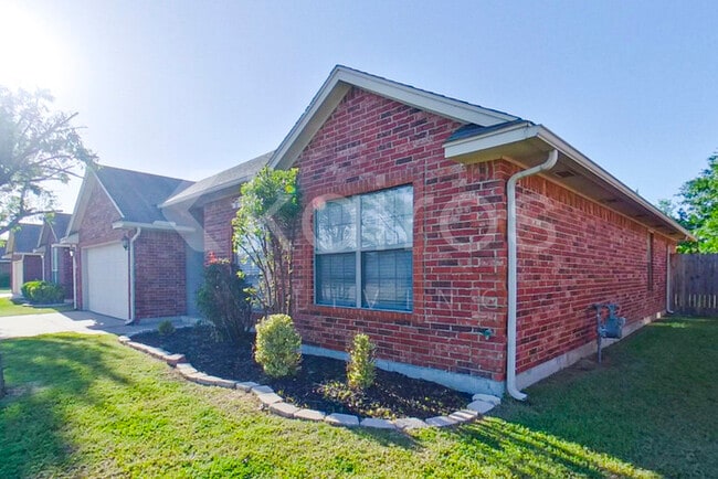 Foto del edificio - 521 SW 163rd St