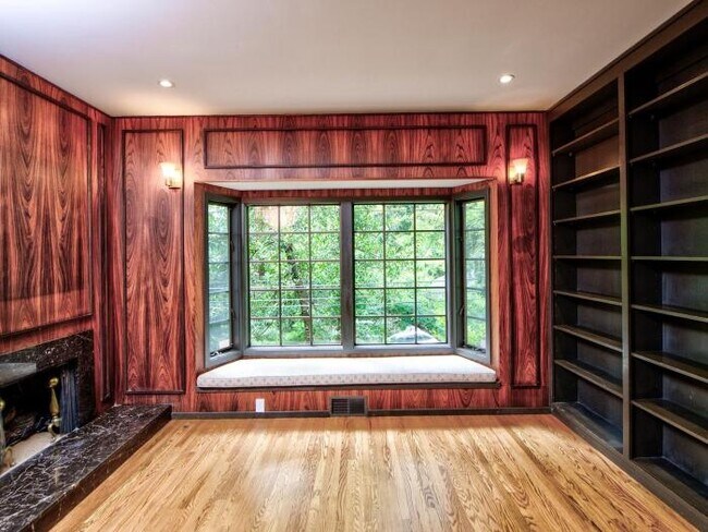 Building Photo - 4 bedroom in Mill Valley CA 94941
