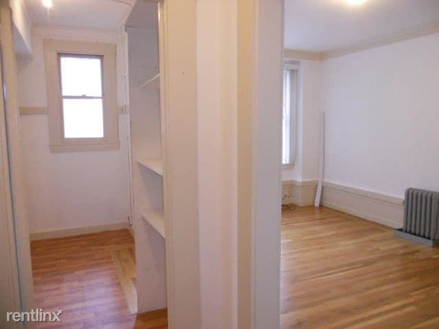 Building Photo - 755 Bush St