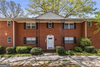 Building Photo - 3660 Peachtree Rd NE