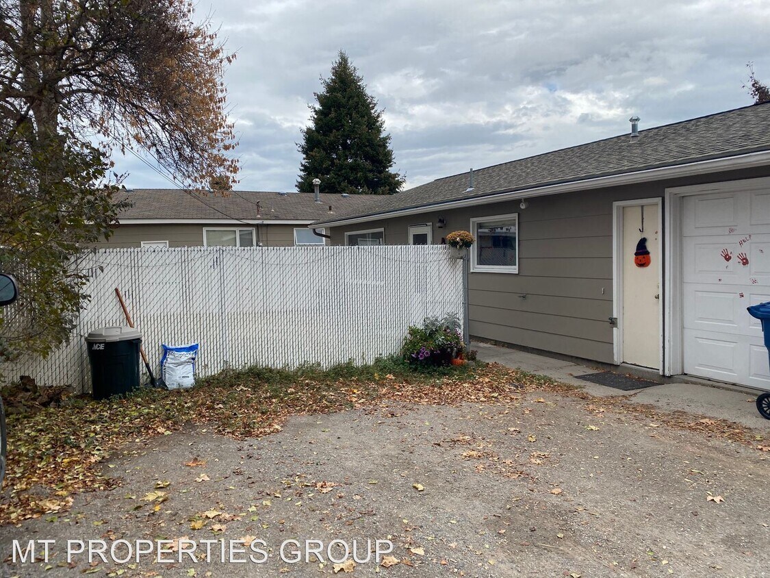 Foto principal - 2 br, 1 bath House - 2325 W Central
