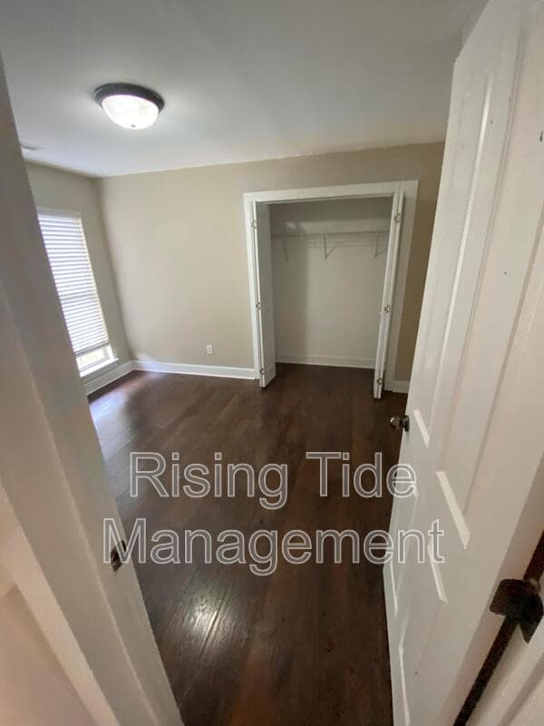 Building Photo - 173 Creekstone Tr