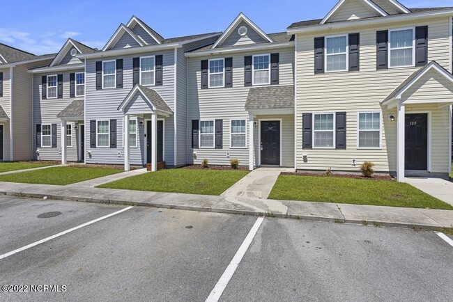 Building Photo - 100 Virginia's Landing Ct