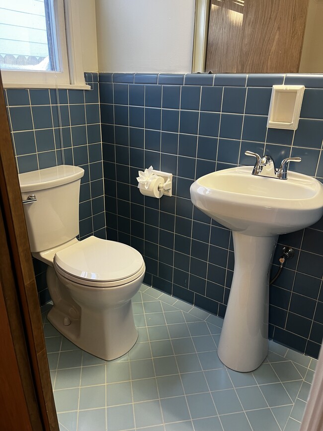 Foto del edificio - 3505 S Knoxville Ave