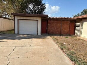 Building Photo - 3720 53rd St
