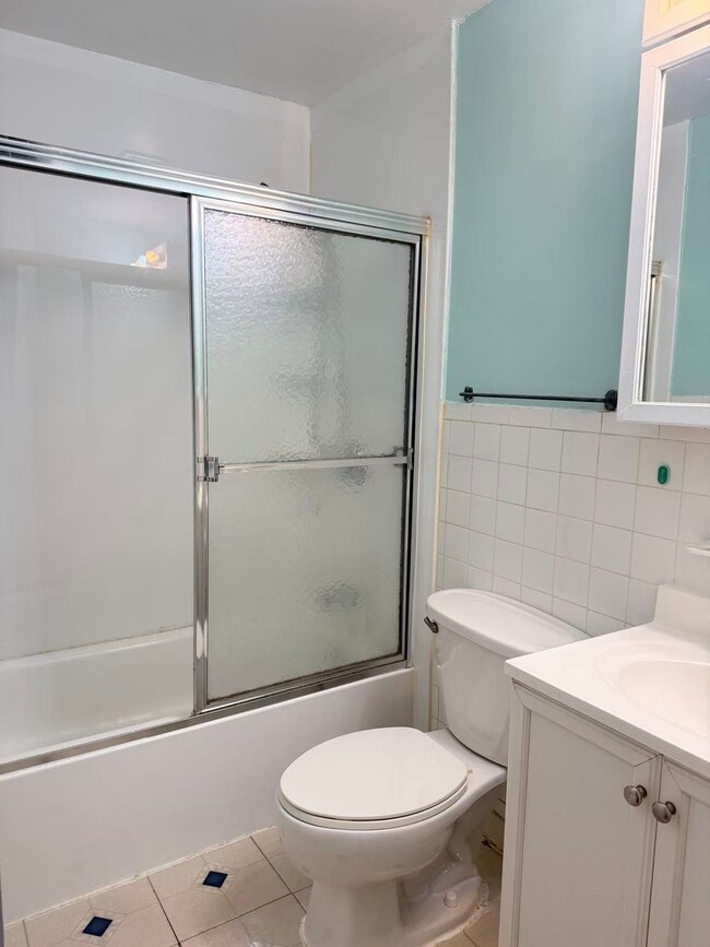 Building Photo - 21262 16th Ave