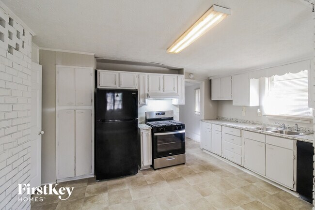 Foto del edificio - 4752 Manse Dr