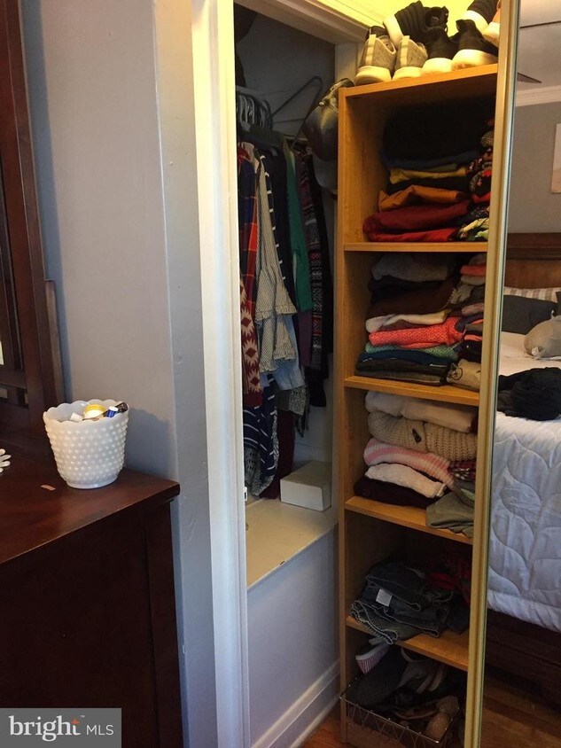 Foto principal - 4272 Clydesdale Ave