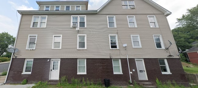 Building Photo - 2 Altamont Terrace