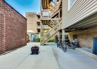Foto del edificio - 4509 N Whipple St