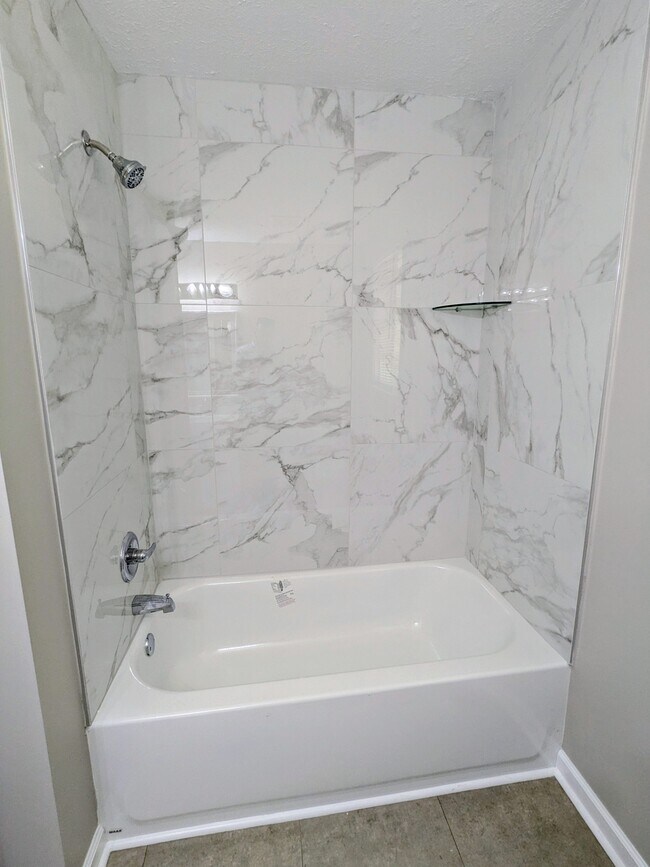 Photo - 1714 Southwind Dr House