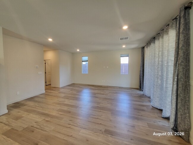 Building Photo - 9645 Jade Rise Ave