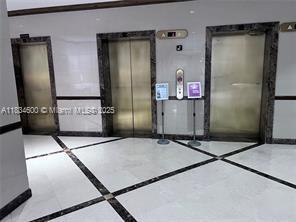 Foto del edificio - 18151 NE 31st Ct