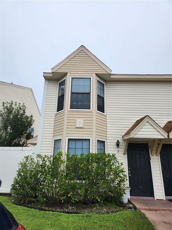 Foto principal - 2302 S Maki Rd