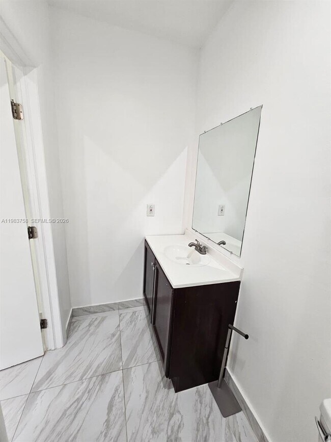 Building Photo - 14835 SW 138th Terrace