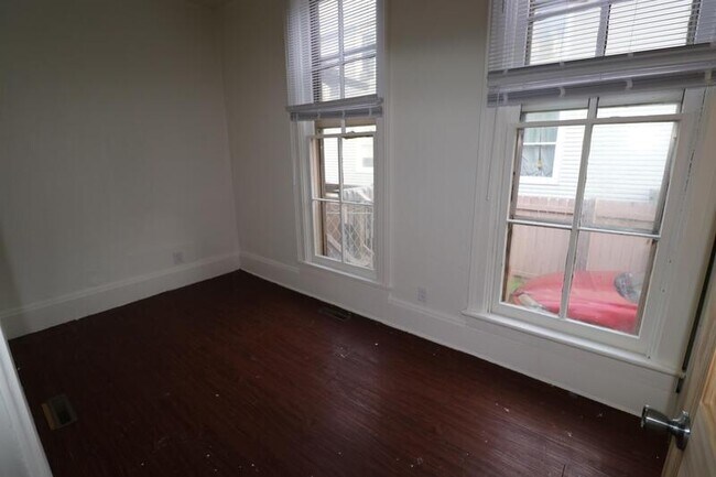 Foto del edificio - 1114 S 7th St