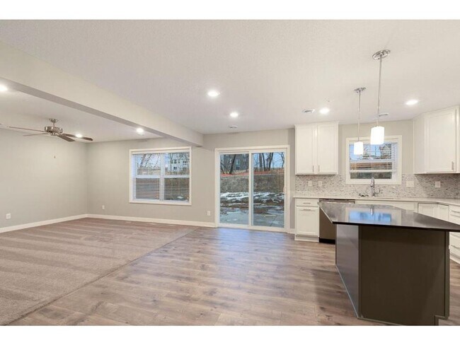 Foto del edificio - 13946 Lupine Trail NE