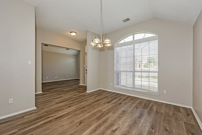 Building Photo - 1217 Sutters Way