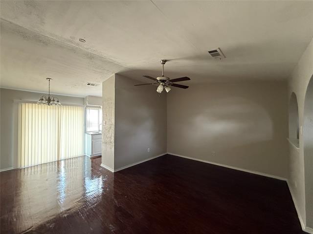 Building Photo - 9839 Glengreen Dr