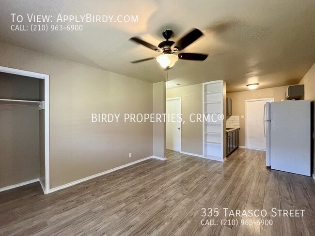 Building Photo - Charming 2 Bed Duplex in San Antonio, TX!!