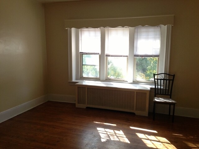 Foto del edificio - 5139 Pulaski Ave