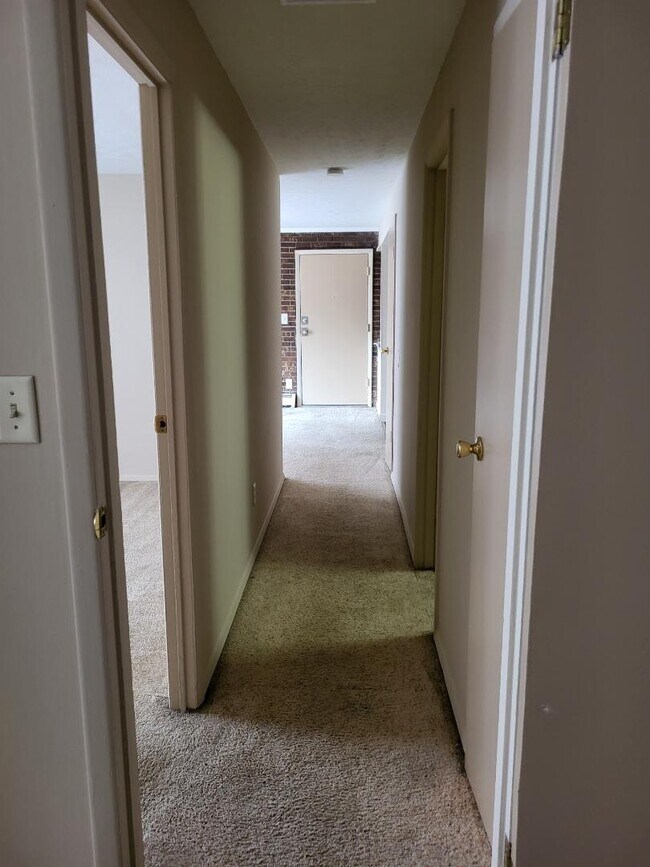 Foto del edificio - 2-30 Chateau Place - 6-9