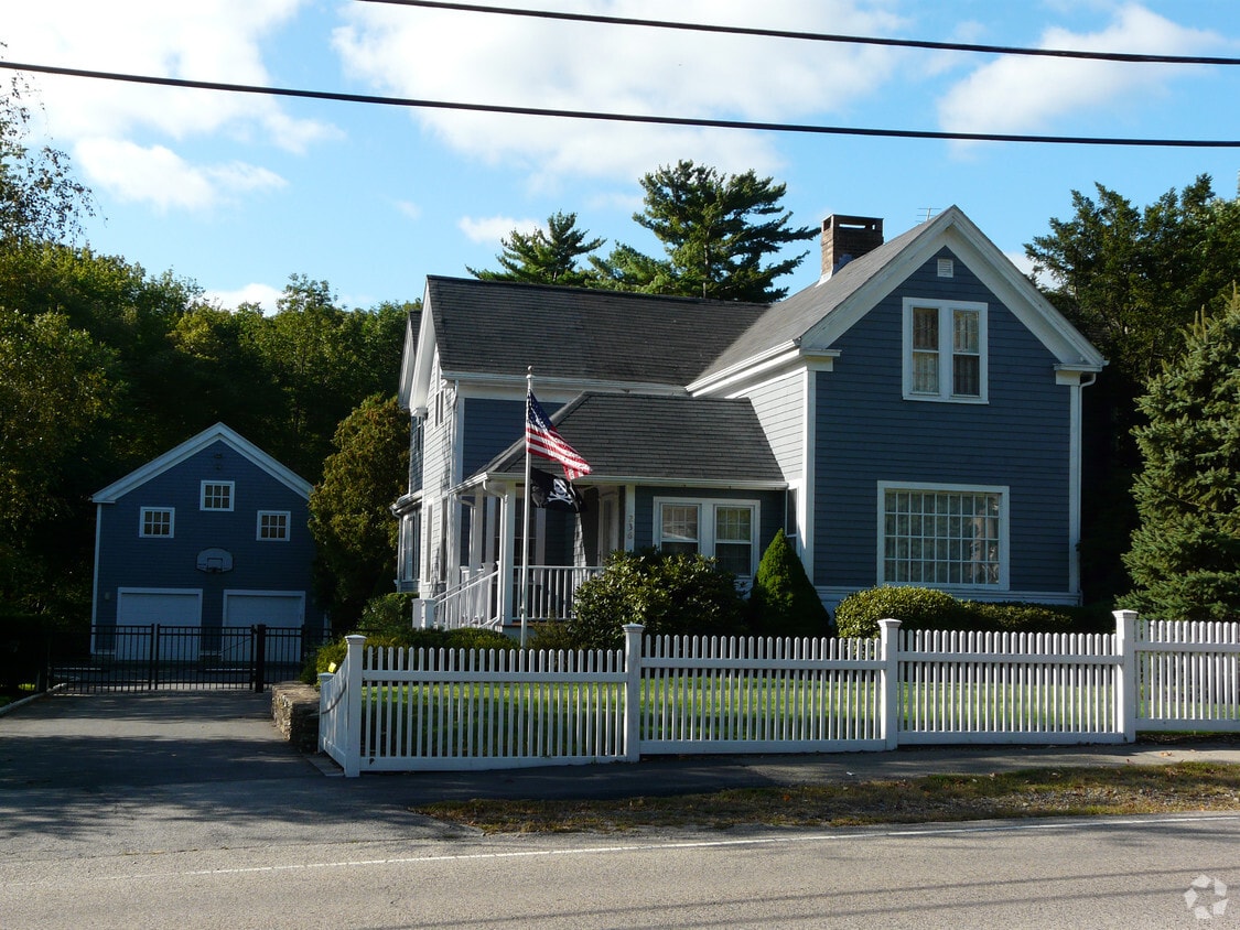 236 Randolph St, Weymouth, MA 02190 Apartments in Weymouth, MA