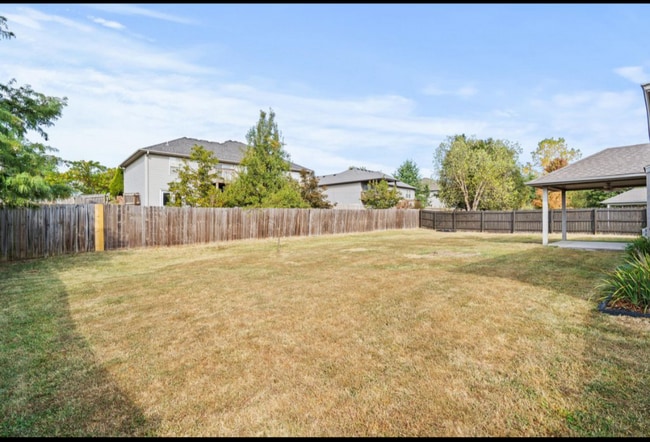 Building Photo - 3905 Jungle Tree Dr