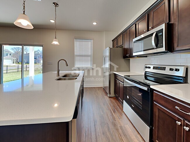Building Photo - 2653 Sunrise Lndg Lp