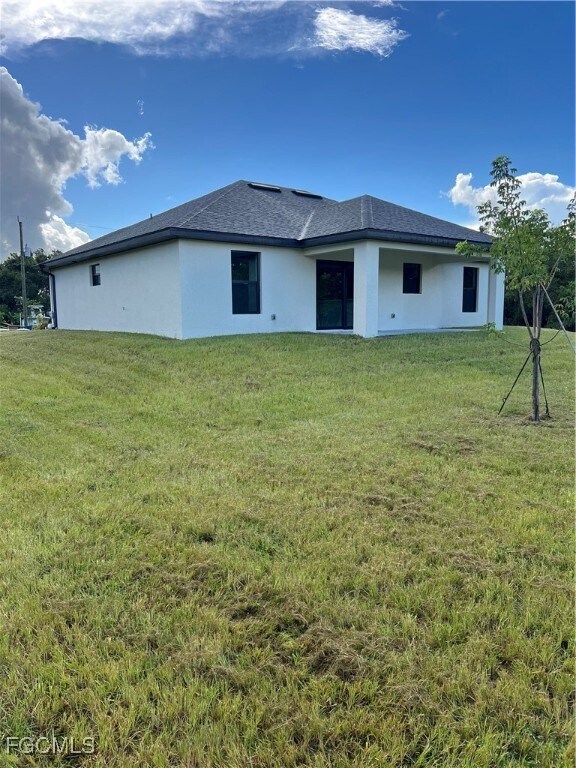 Foto del edificio - 6108 Holt Ct