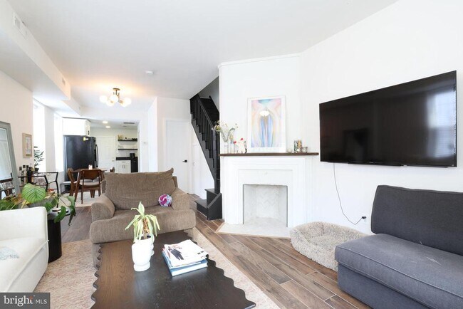 Foto del edificio - 916 3rd St NE
