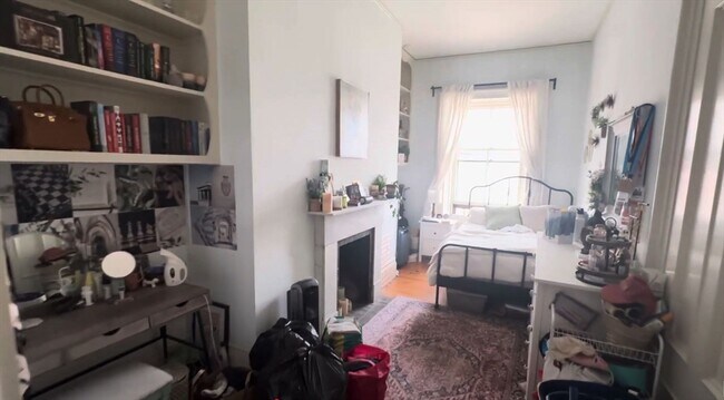 Foto del edificio - 107 Beacon St