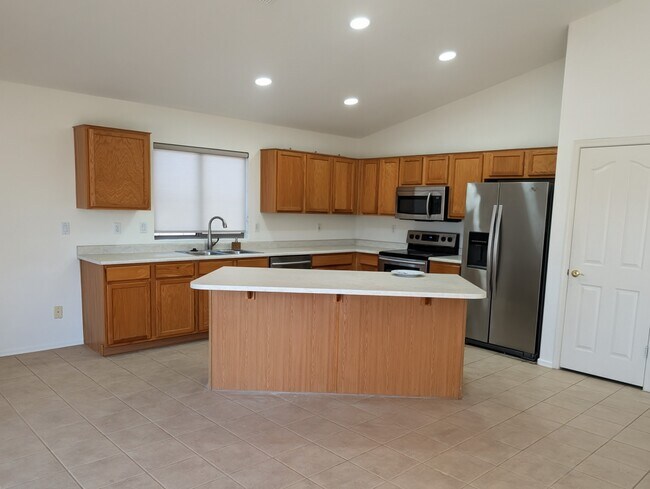 Foto del edificio - 6342 S Neuman Pl