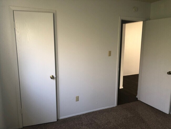 Foto del edificio - 9609 Aberdeen Way