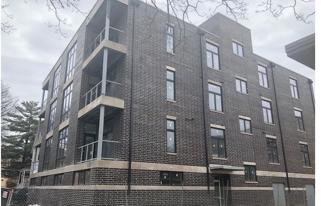 Building Photo - 1385 Brown St