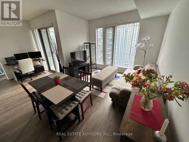 Photo du bâtiment - 68 Shuter St